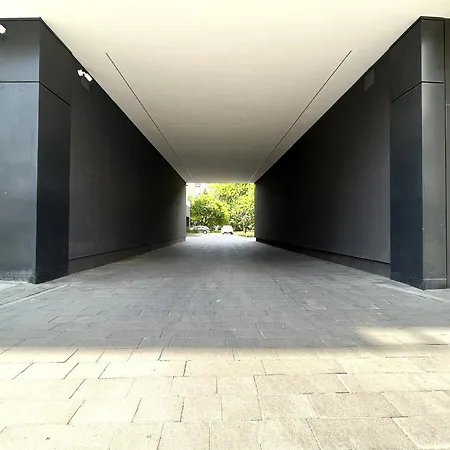 Wyszynskiego - Self Check-in 20h - Parking &lift *