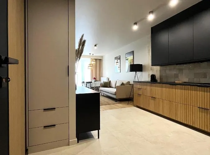 Wyszynskiego - Self Check-in 20h - Parking &lift