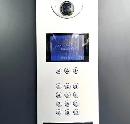 Wyszynskiego - Self Check-in 20h - Parking &lift * Breslau