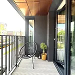 Wyszynskiego - Self Check-in 20h - Parking &lift Apartmán