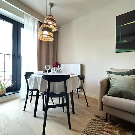 Wyszynskiego - Self Check-in 20h - Parking &lift Apartmán *