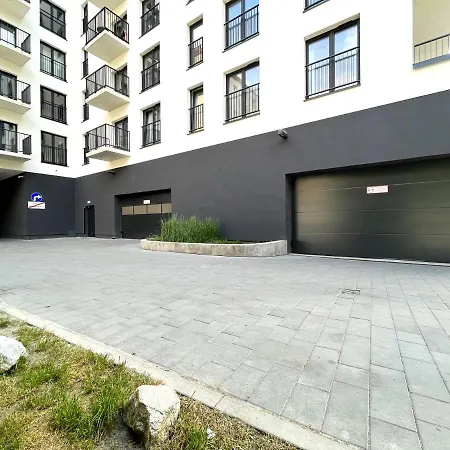 Apartmán Wyszynskiego - Self Check-in 20h - Parking &lift *