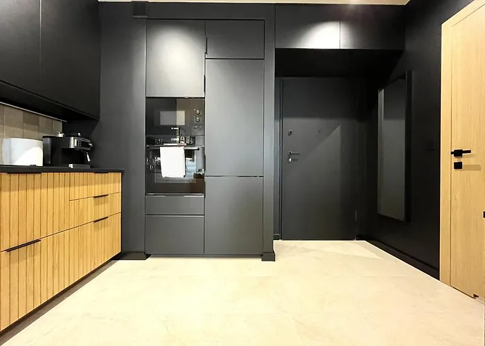 Wyszynskiego - Self Check-in 20h - Parking &lift *